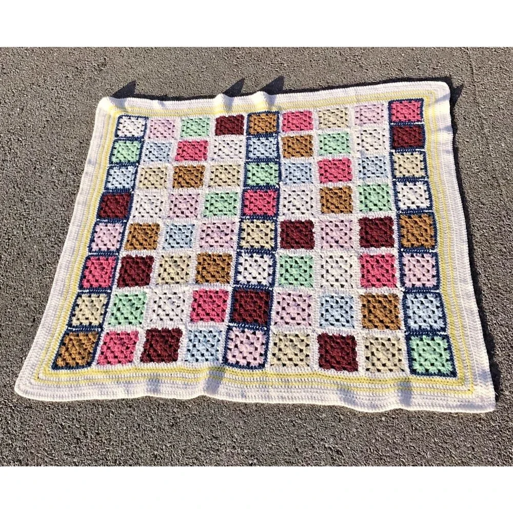 Vintage Granny Square Crochet Knit Afghan Throw Blanket Multicolor Border 4x4 ft - Picture 6 of 11
